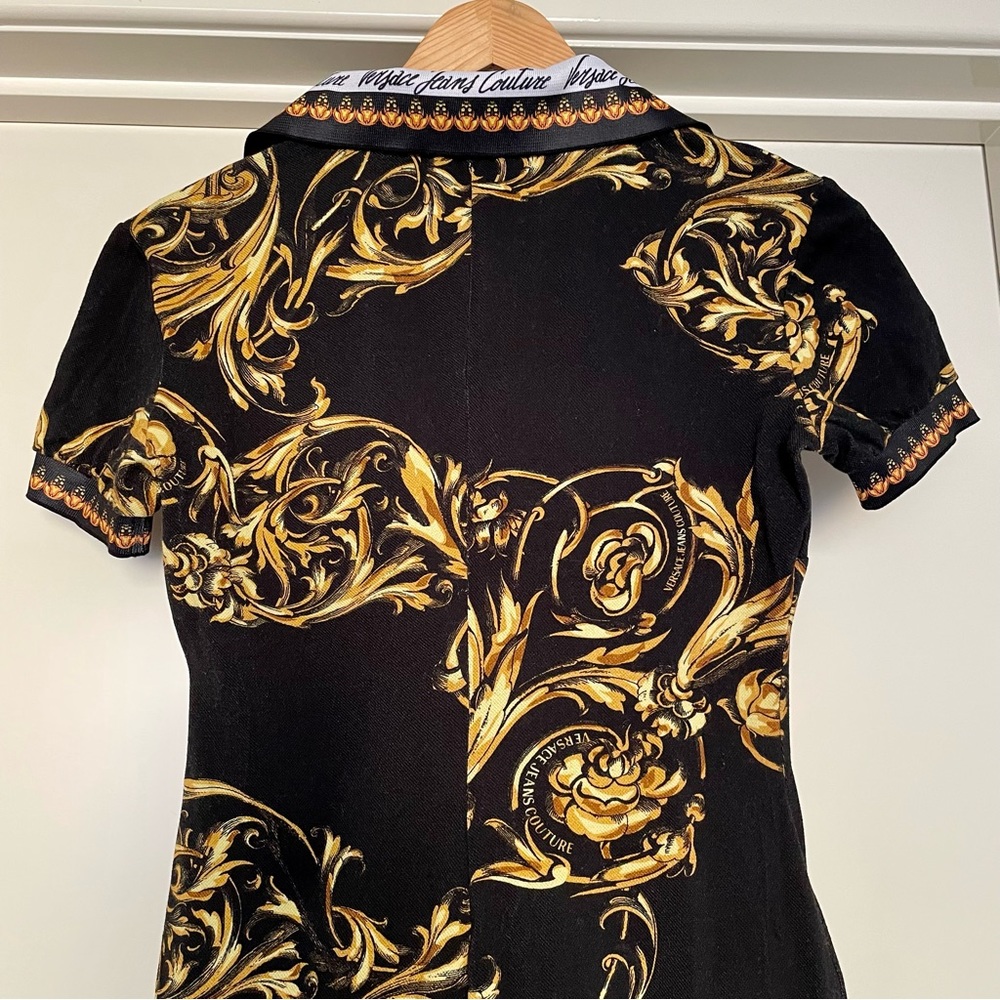 HOST PICK⭐️Versace Regalia Baroque Dress 🖤💛 - Picture 10 of 12